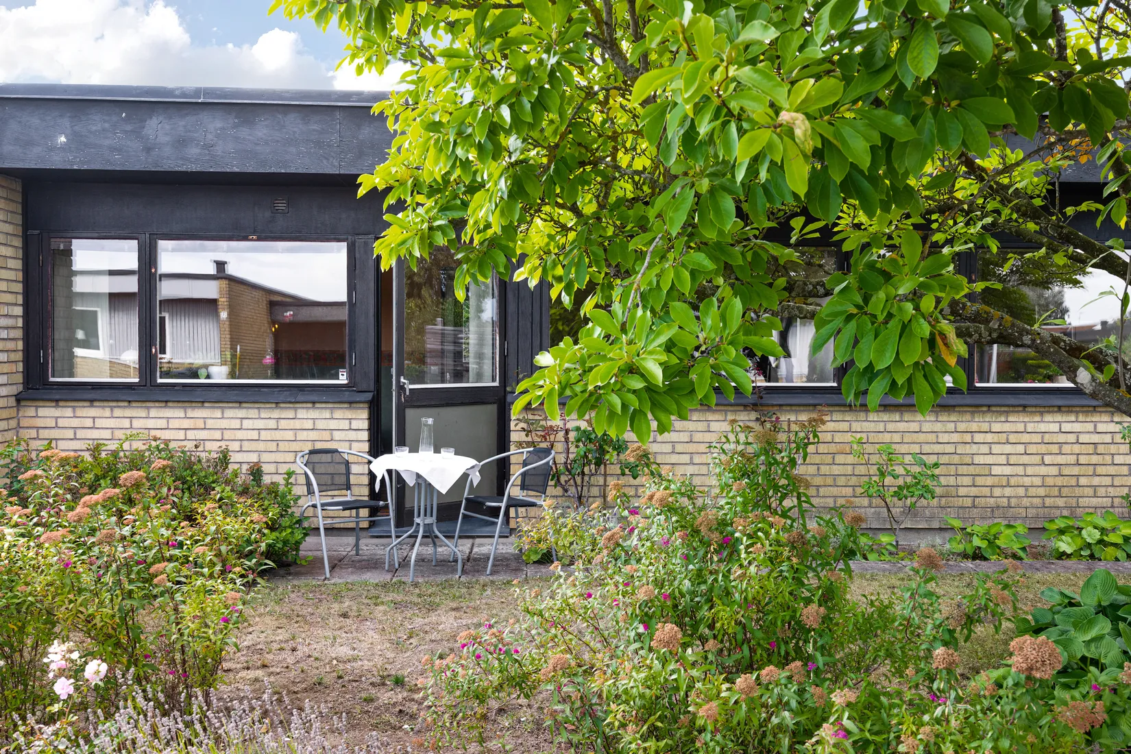 Radhus, Lutavägen 4, Trubadurbyn, Staffanstorp