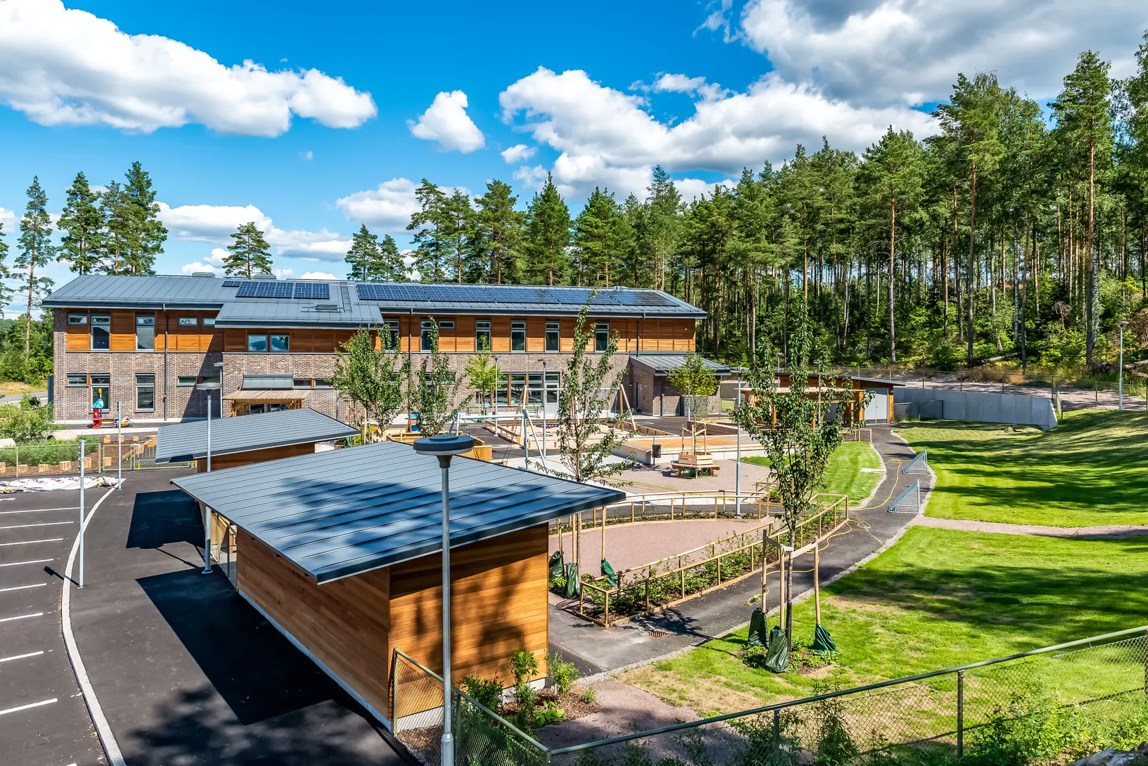 Radhus, Ryssnäsvägen 27D, Svärtinge - Skogsbacke, Norrköping