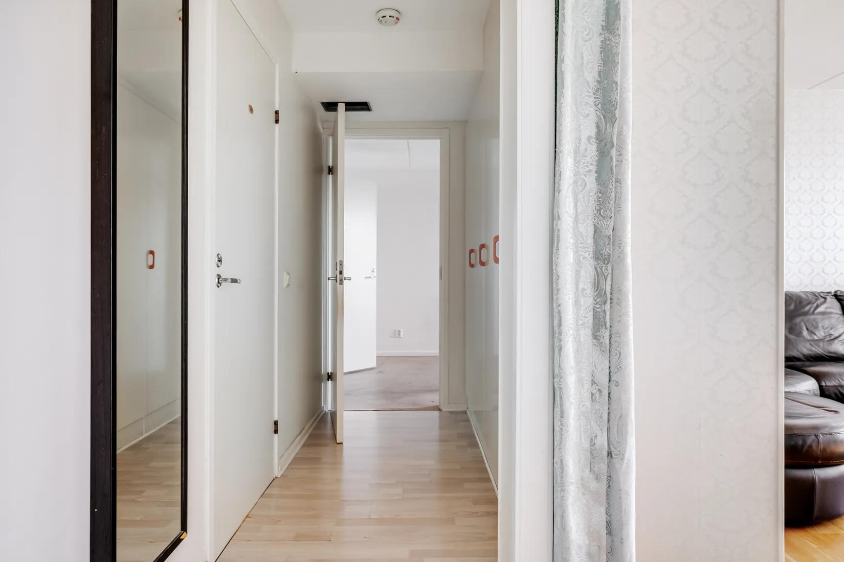Bostadsrätt, Tornérplatsen 30, 8tr , Jakobsbergs centrum , Järfälla