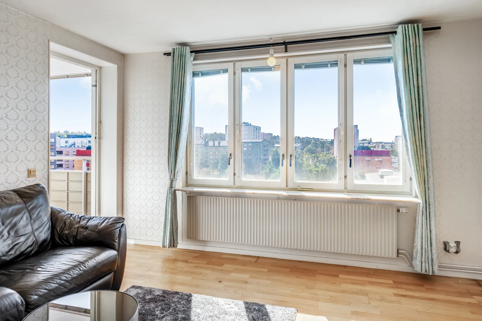 Bostadsrätt, Tornérplatsen 30, 8tr , Jakobsbergs centrum , Järfälla