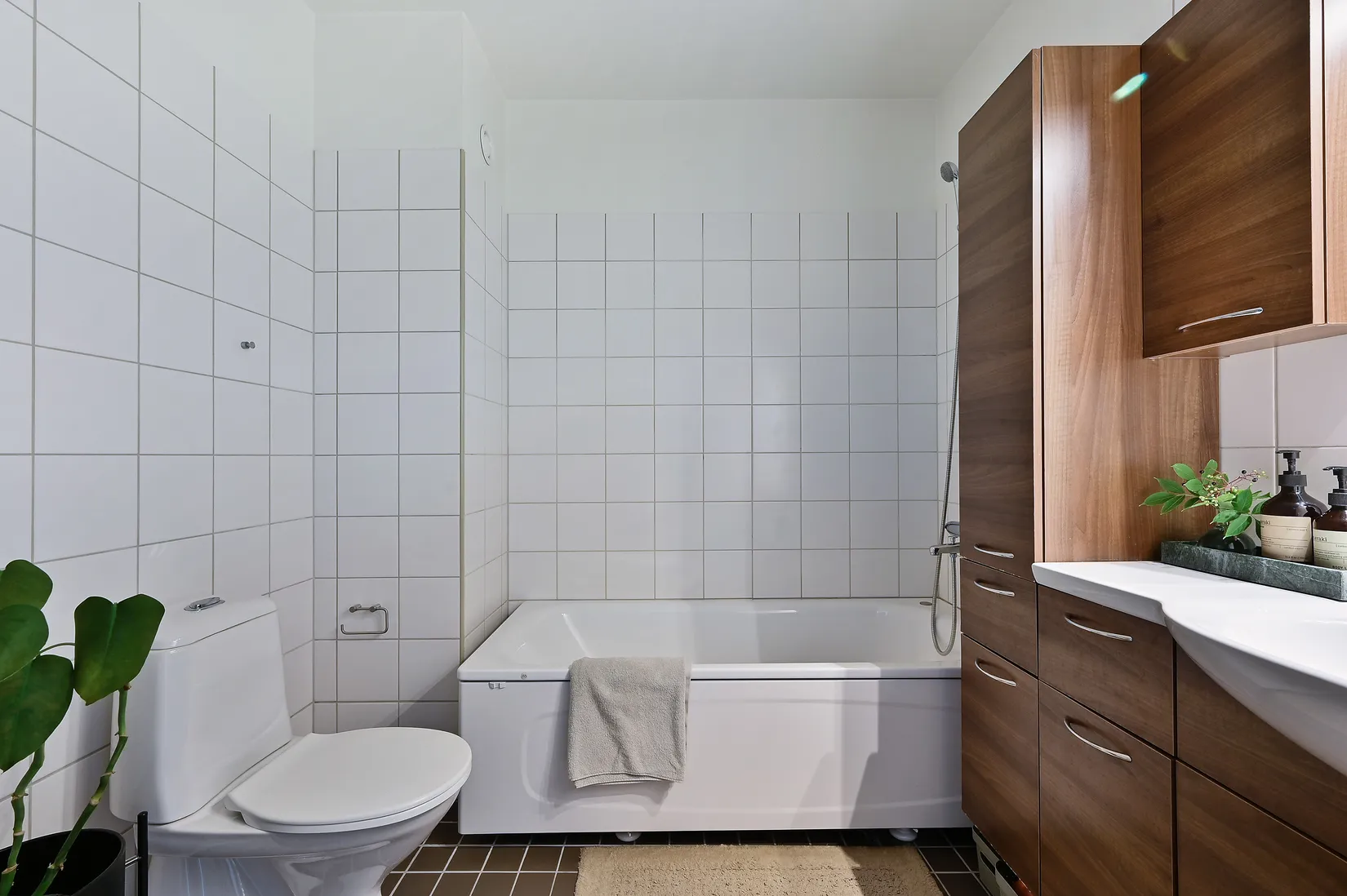 Radhus, Gällsta bygränd 7, Gällstaö, Ekerö