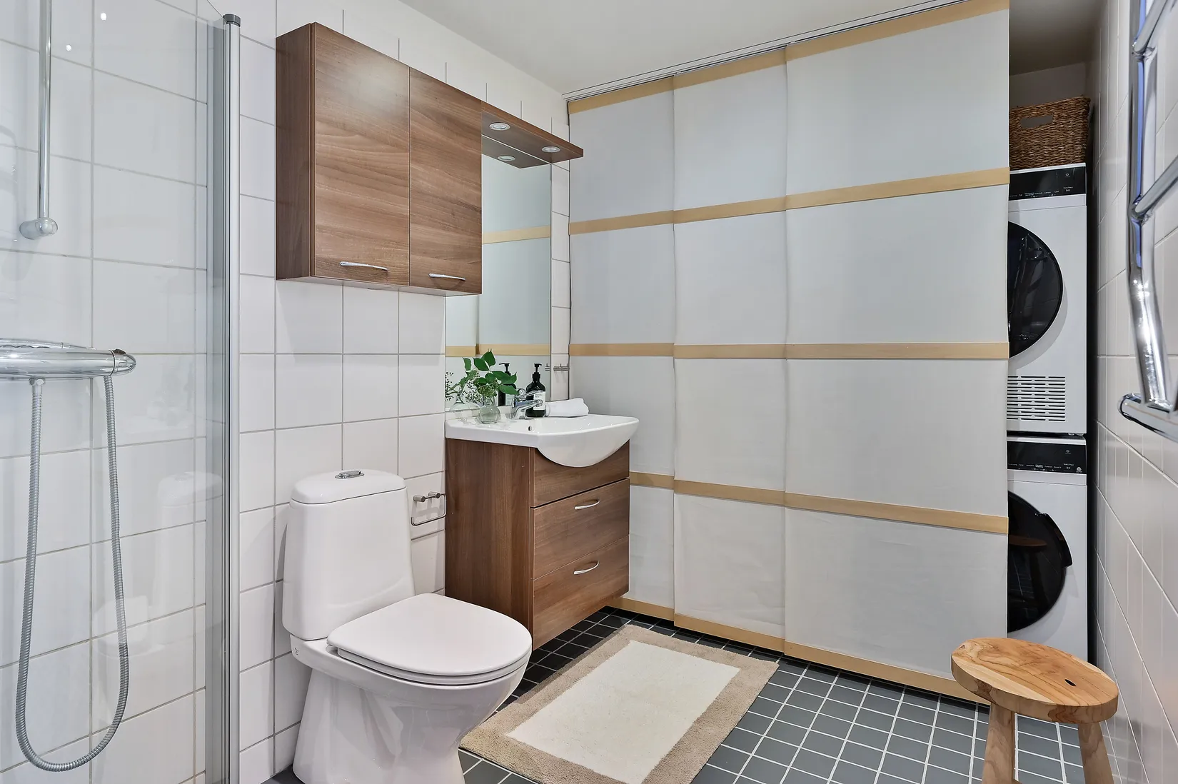 Radhus, Gällsta bygränd 7, Gällstaö, Ekerö