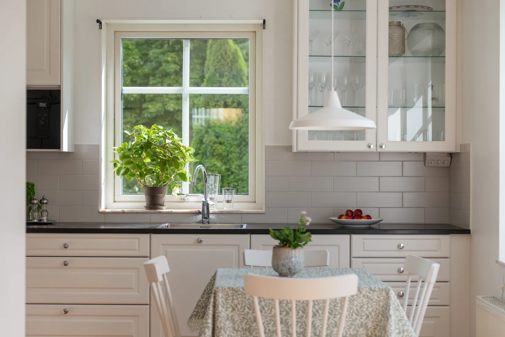 Villa, Trefaldighetsvägen 41, Gribbylund, Täby