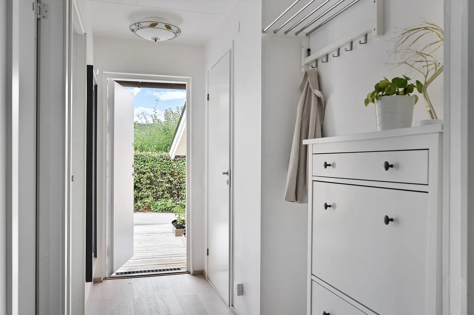 Radhus, Björkuddsvägen 26A, Ekebyhov, Ekerö