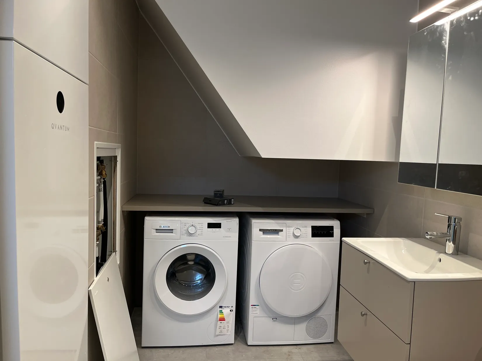 Radhus, Flintvägen 13B, Skälby, Järfälla