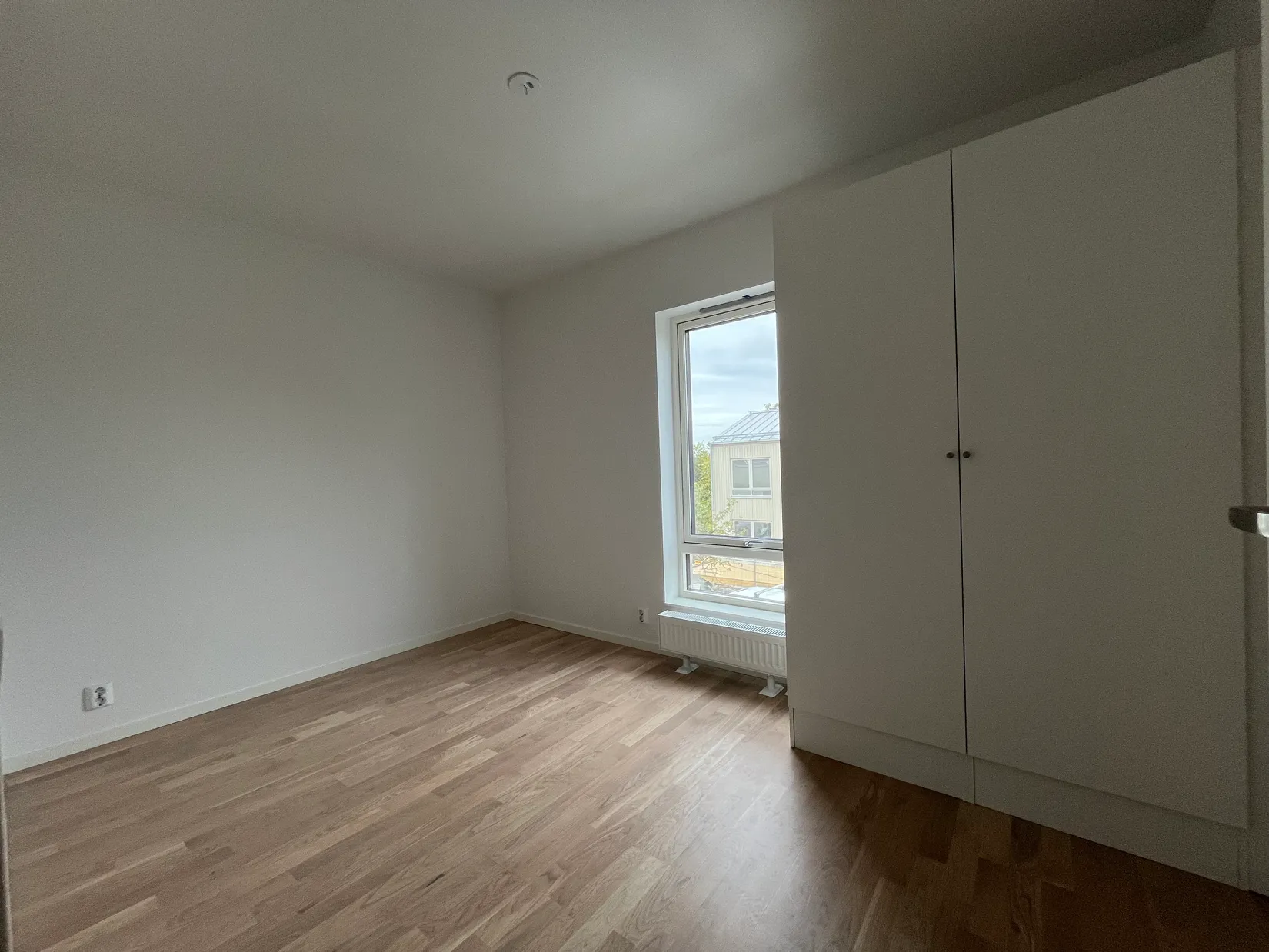 Radhus, Flintvägen 13B, Skälby, Järfälla