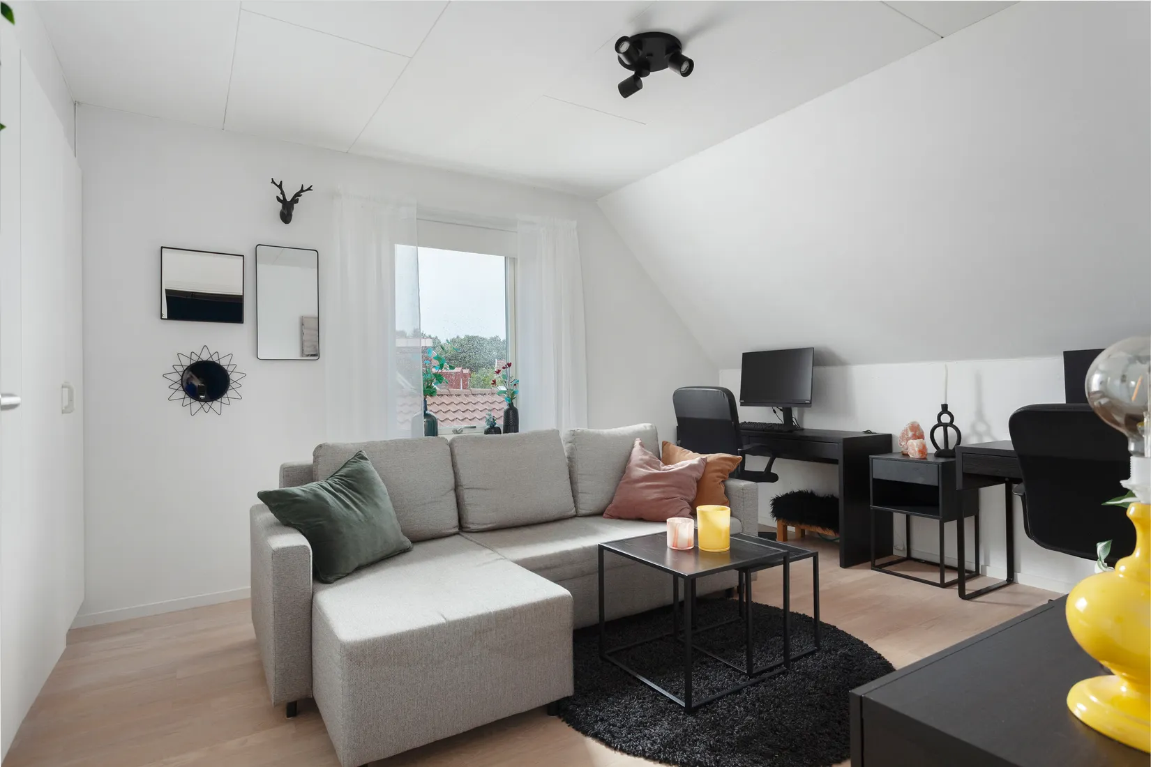 Radhus, Gesällens gata 15, Vellinge