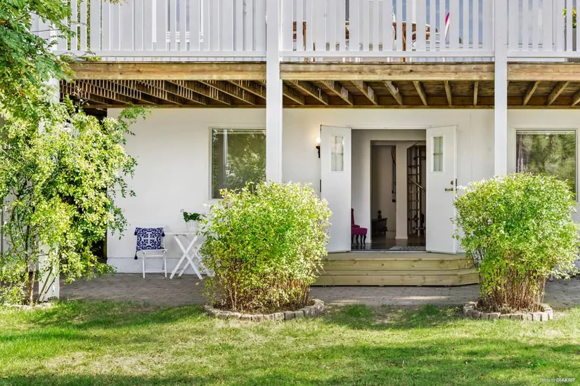 Villa, Bokvägen 8A, Fornudden-Persudde, Tyresö