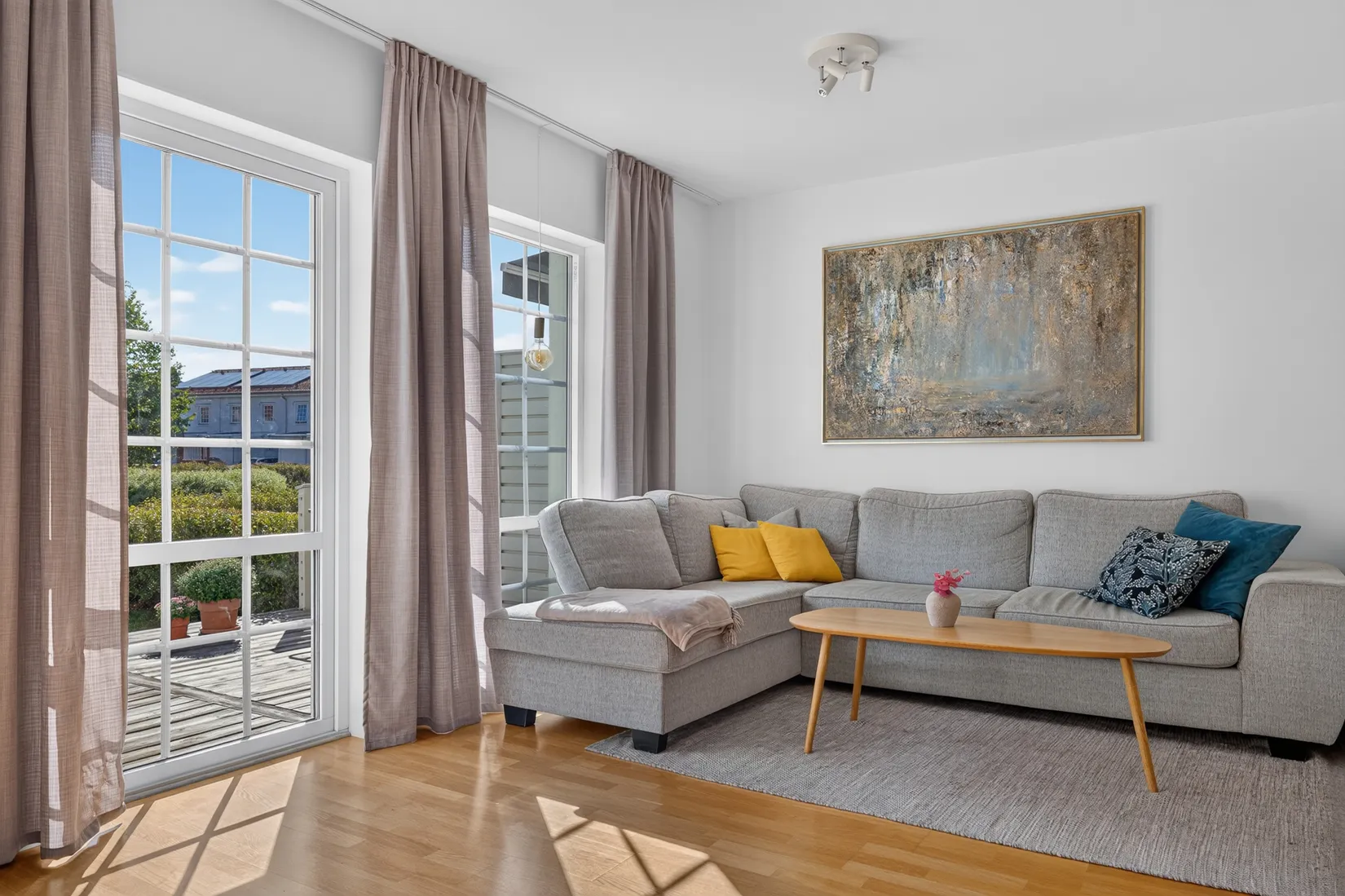 Radhus, Ulsavilagatan 25A, Norra Ormesta, Örebro