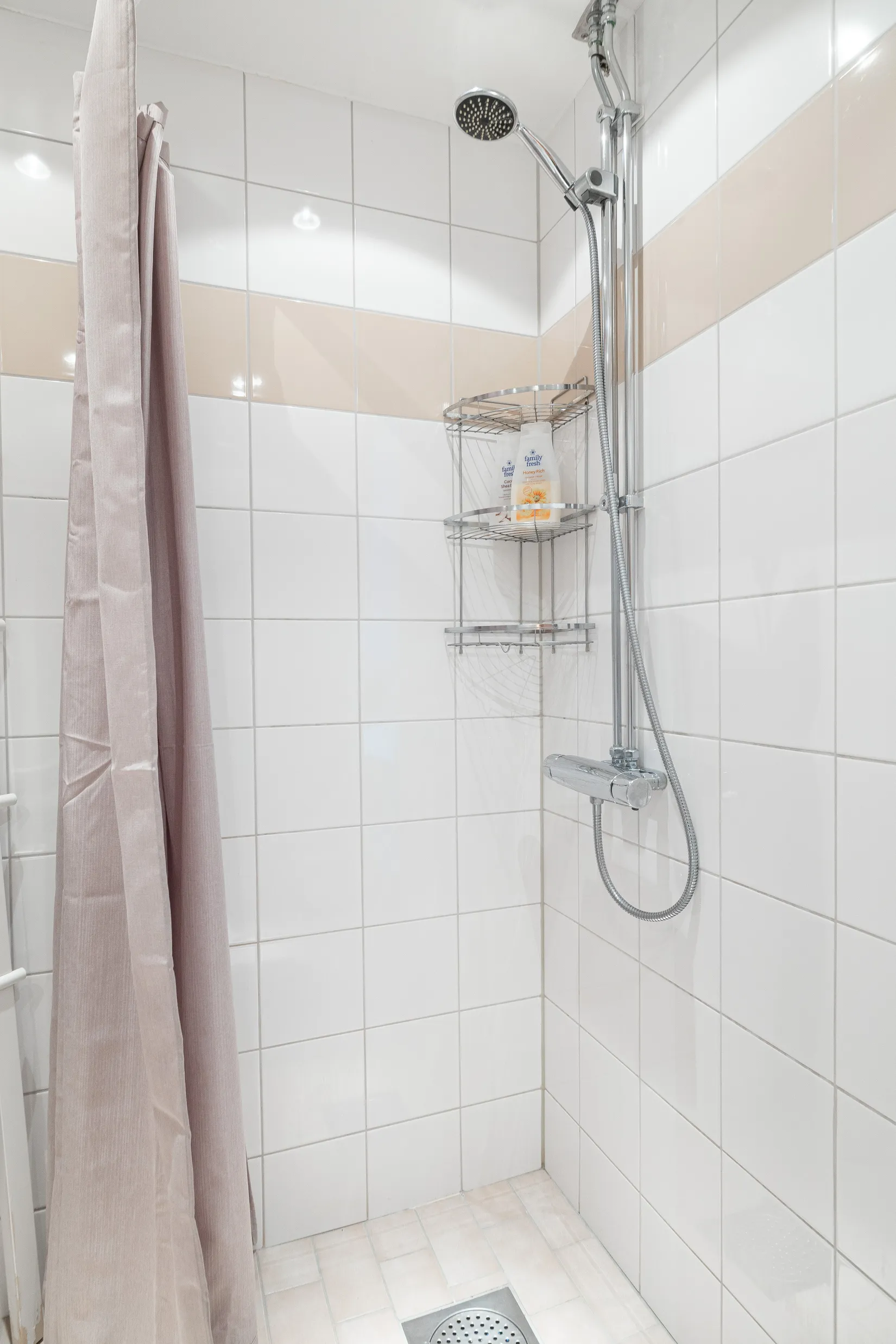 Bostadsrätt, Herrgårdsvägen 34, Centralt, Upplands Väsby
