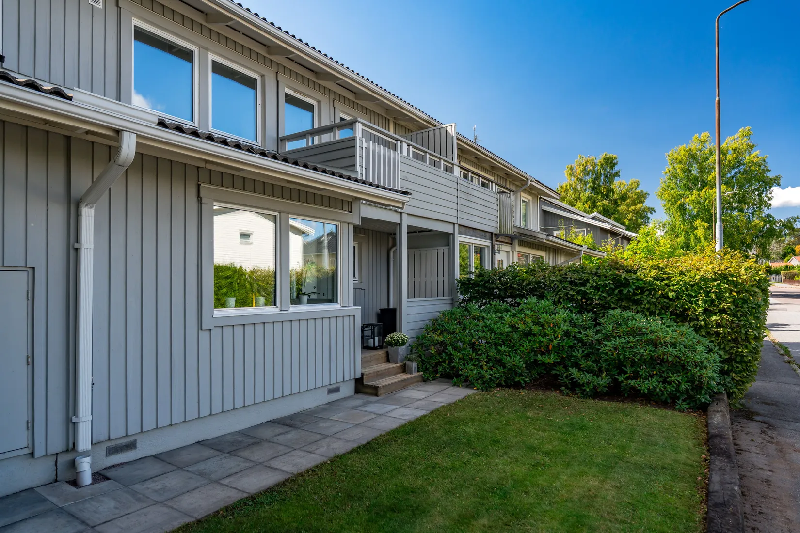 Radhus, Herrgårdsvägen 11, Sunnersta, Uppsala