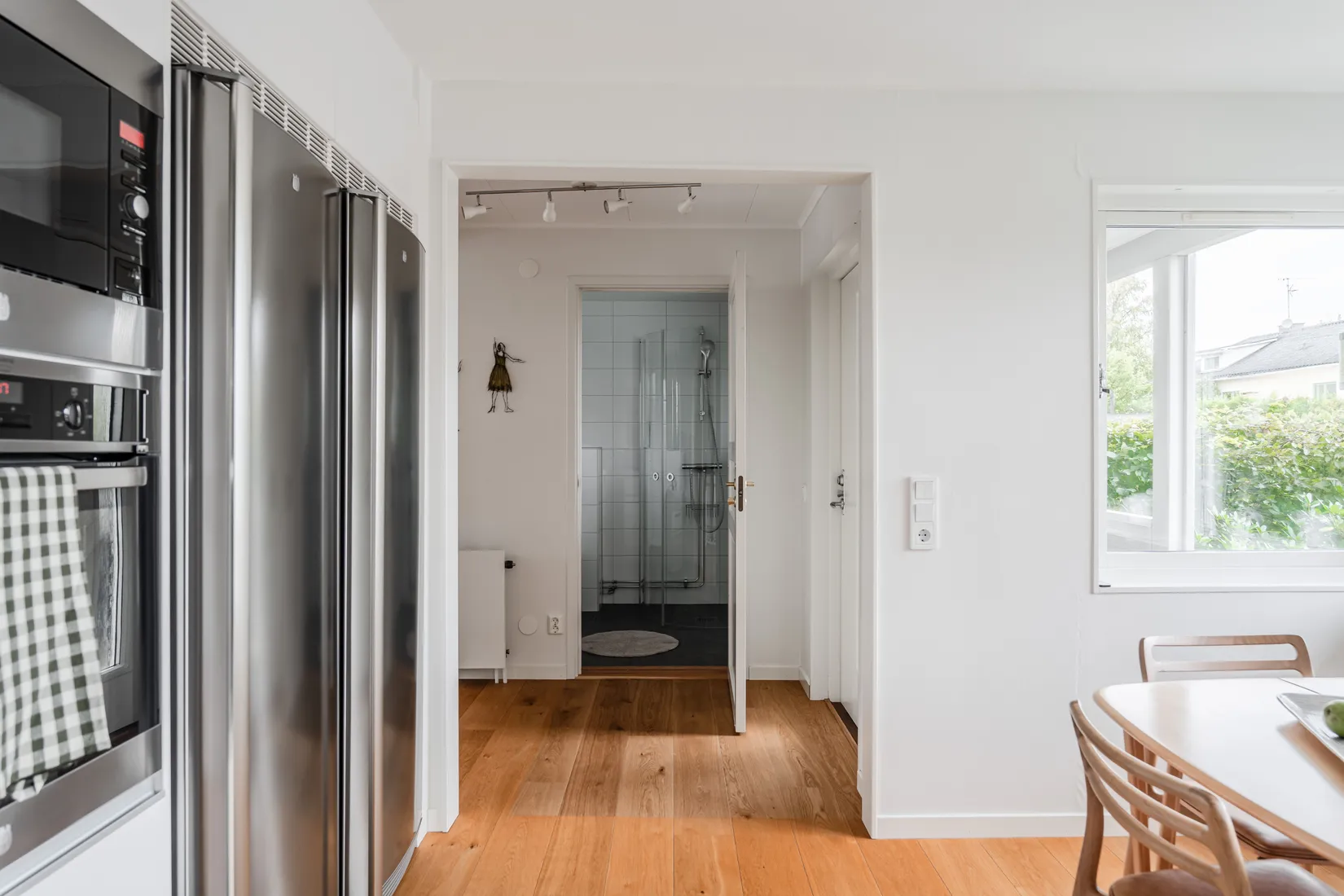 Radhus, Herrgårdsvägen 11, Sunnersta, Uppsala