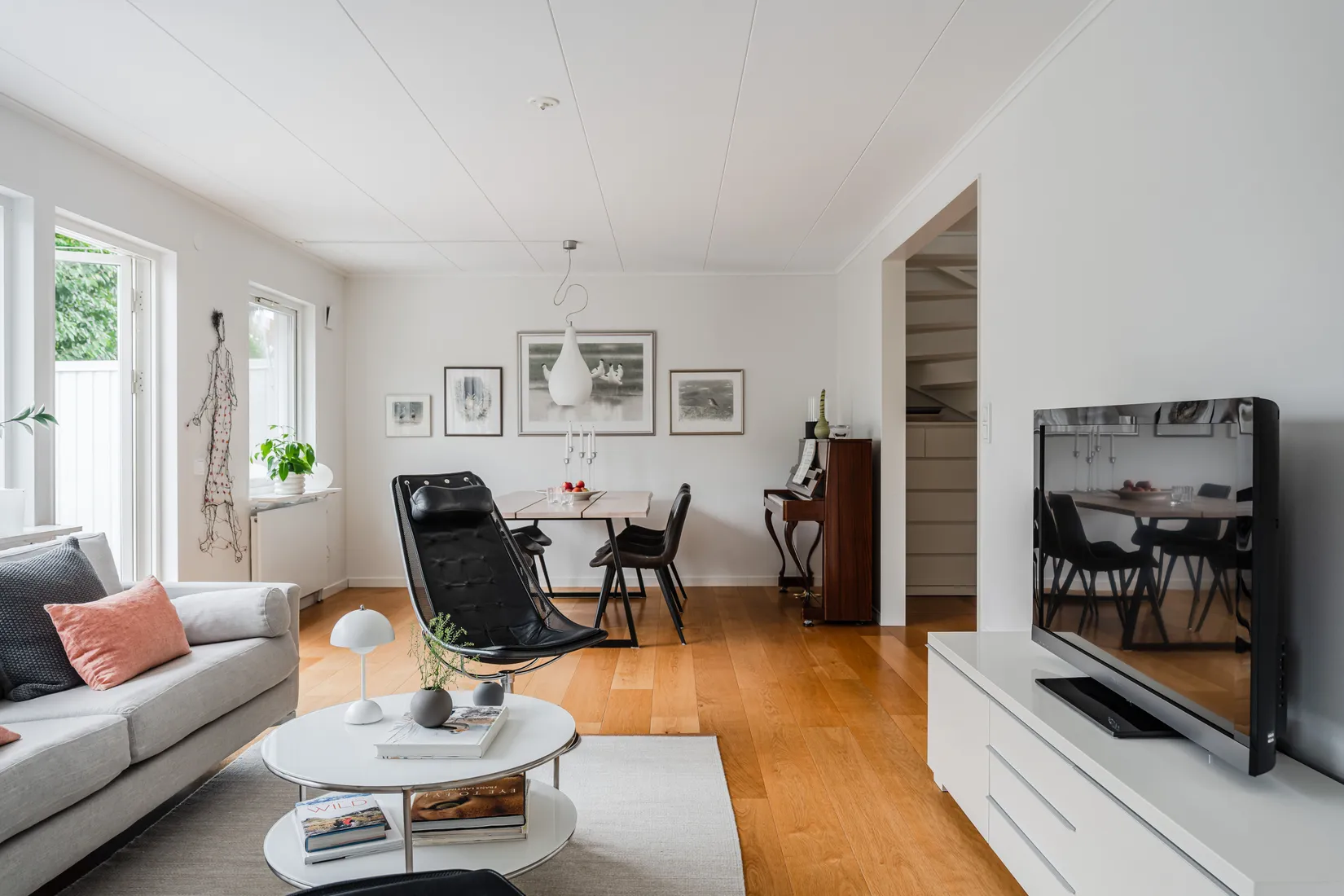 Radhus, Herrgårdsvägen 11, Sunnersta, Uppsala