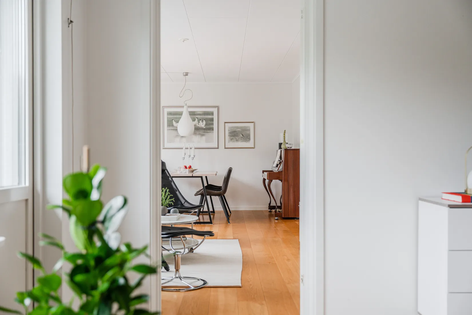 Radhus, Herrgårdsvägen 11, Sunnersta, Uppsala