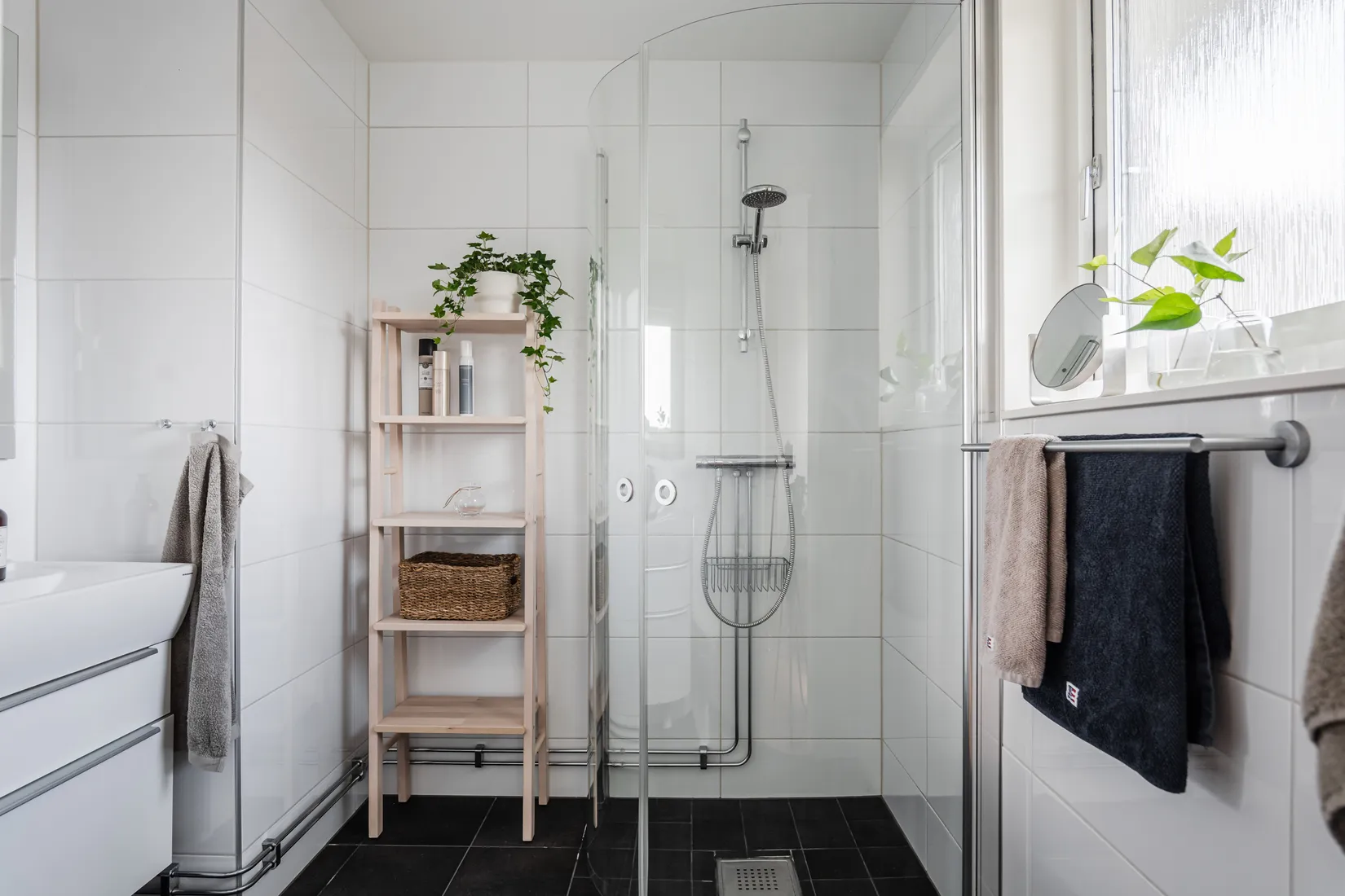 Radhus, Herrgårdsvägen 11, Sunnersta, Uppsala