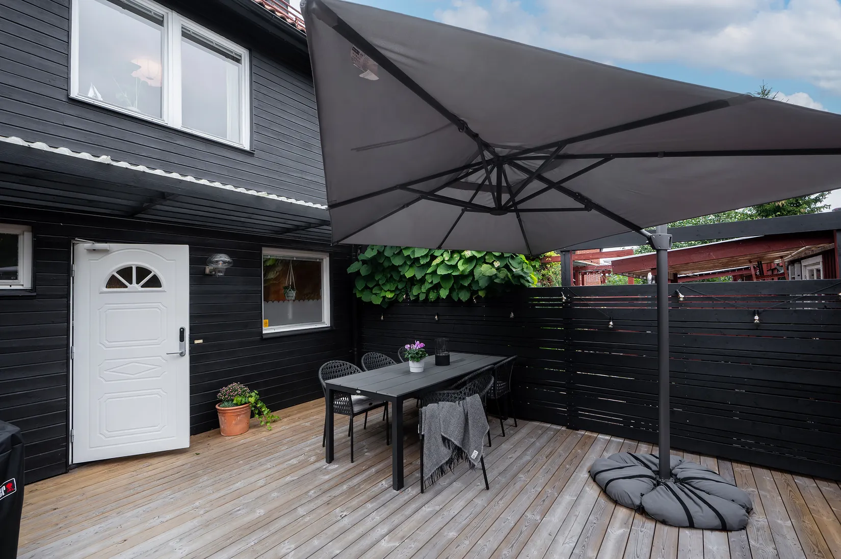Radhus, Önnemovägen 62, Tullinge Parkhem, Botkyrka