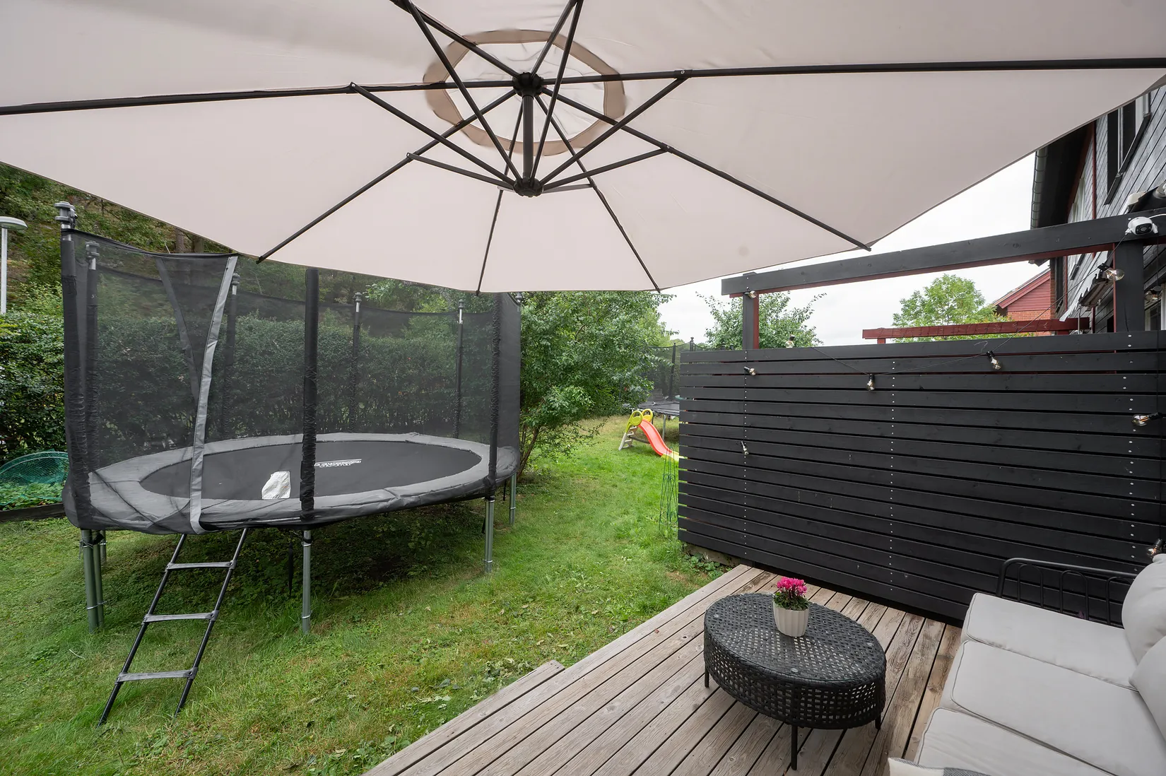 Radhus, Önnemovägen 62, Tullinge Parkhem, Botkyrka
