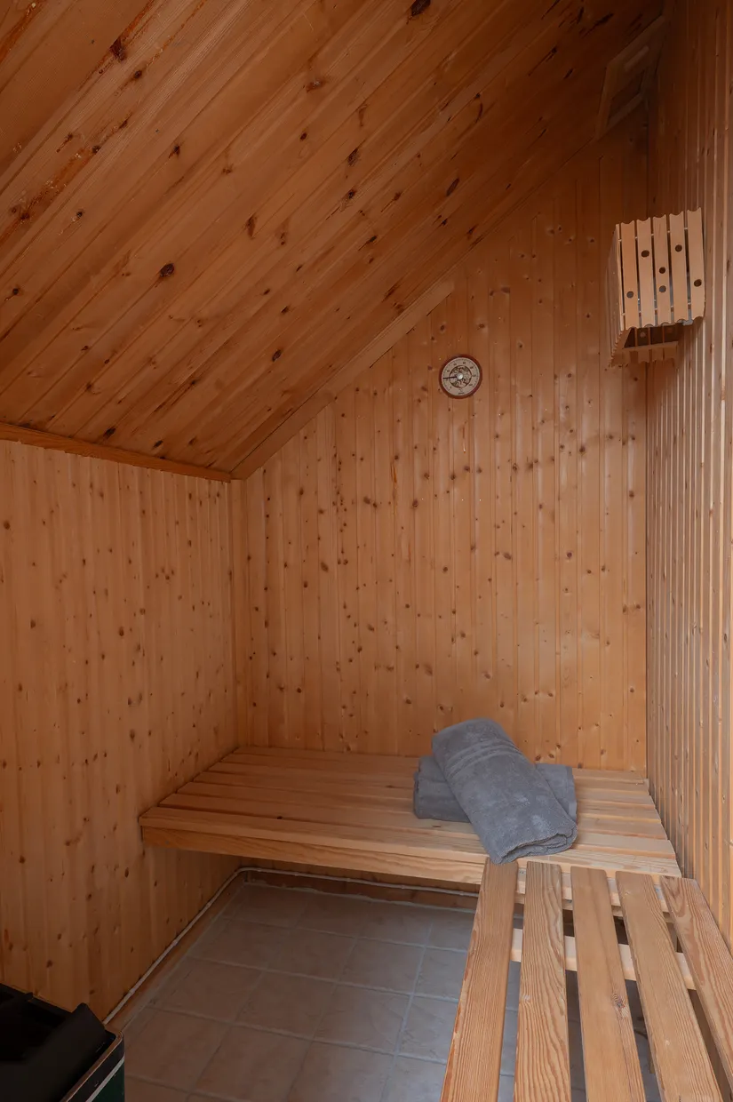Radhus, Önnemovägen 62, Tullinge Parkhem, Botkyrka