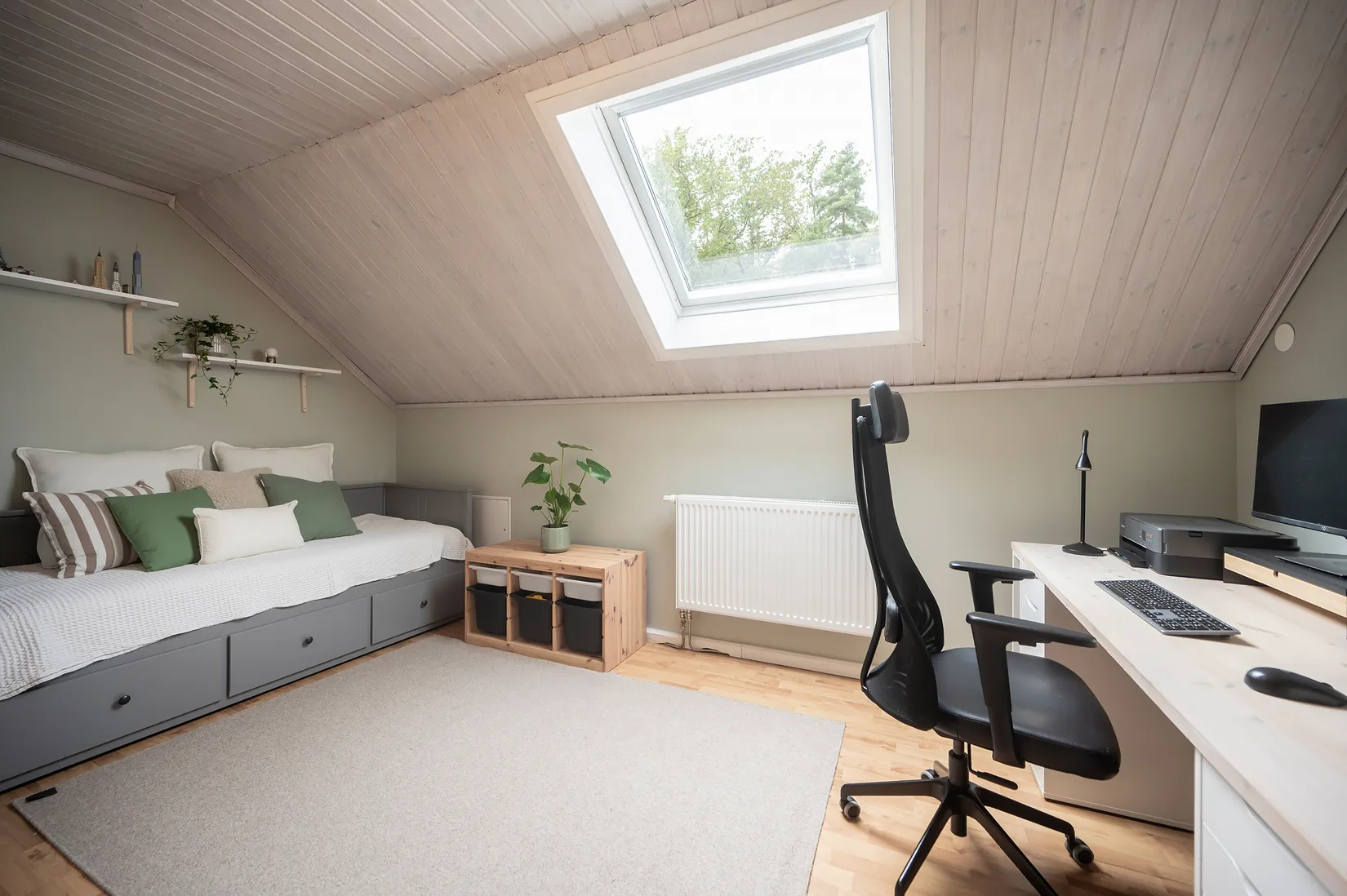 Radhus, Önnemovägen 62, Tullinge Parkhem, Botkyrka