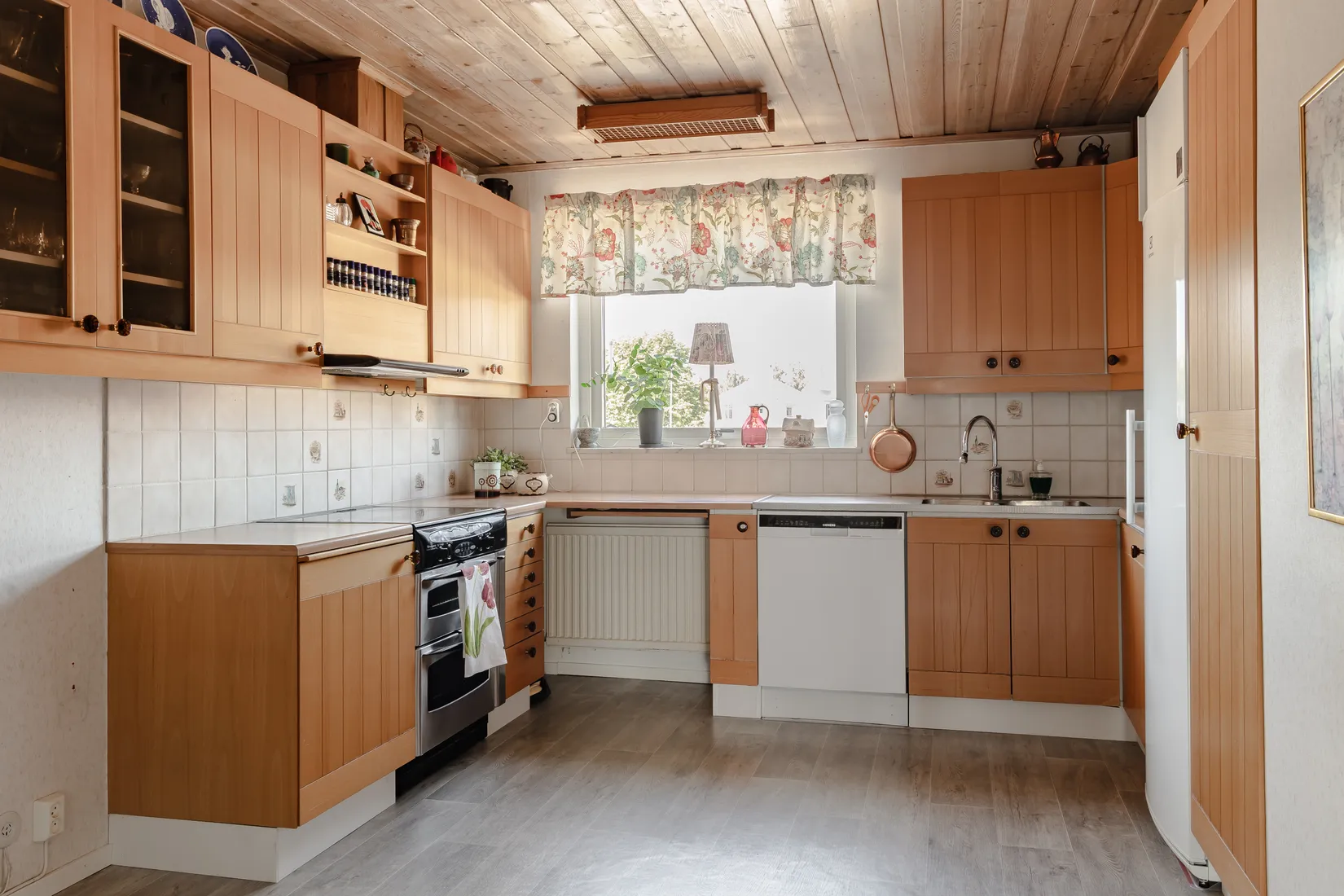 Radhus, Dyevägen 11, Råtorp, Karlstad