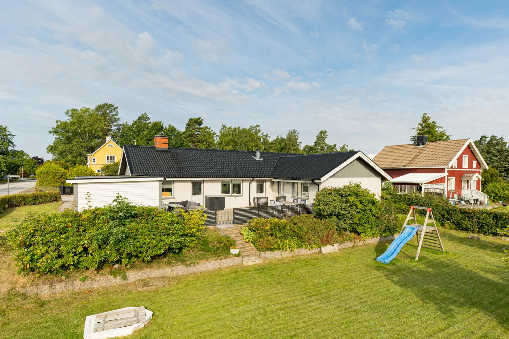 Villa, Symfonivägen 2, Radbyn, Mariestad