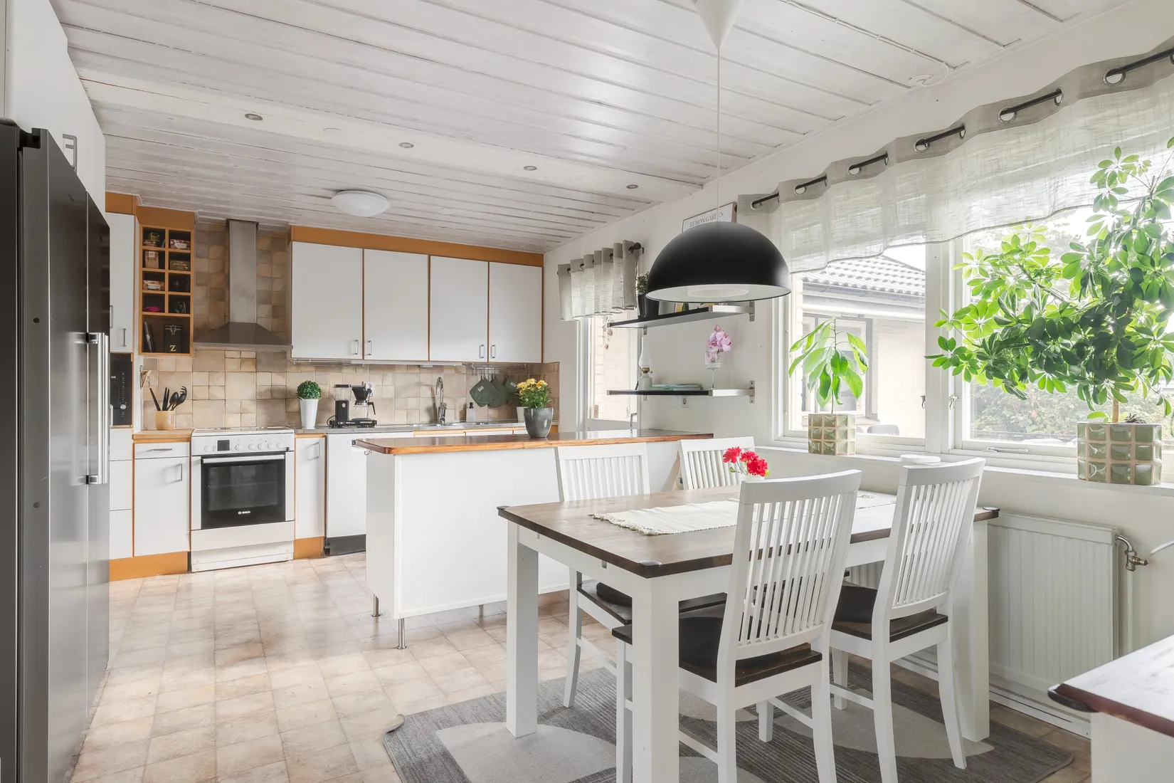 Villa, Symfonivägen 2, Radbyn, Mariestad