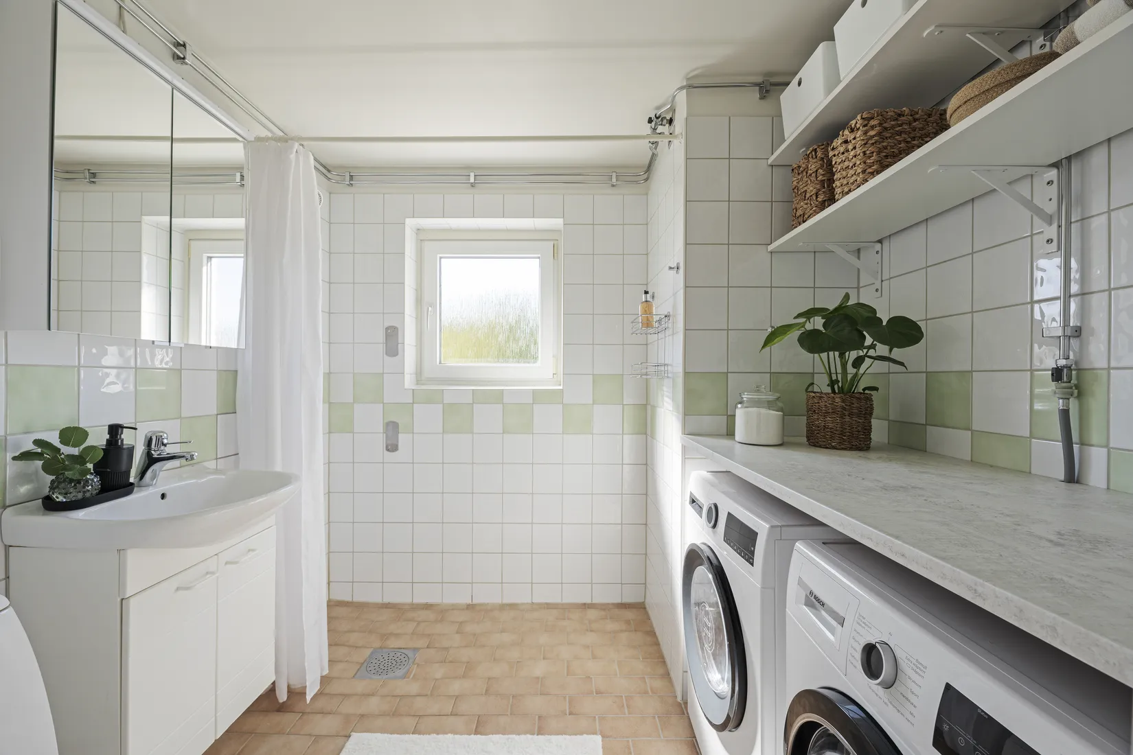 Bostadsrätt, Folkungagatan 12B, Svartbäcken, Uppsala