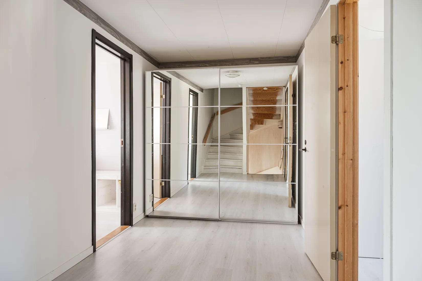 Radhus, Furuvägen 37, Hälletorp, Härnösand