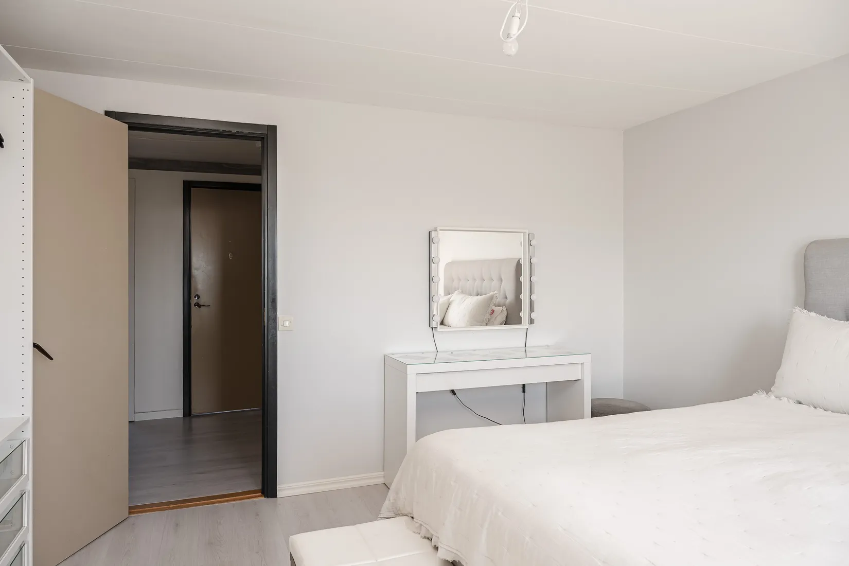 Radhus, Furuvägen 37, Hälletorp, Härnösand