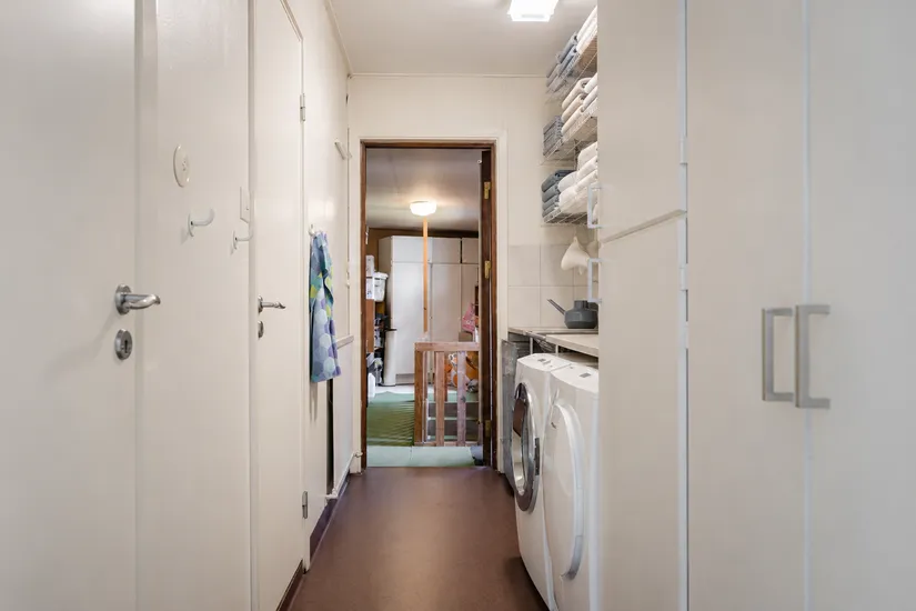 Villa, Klockarvägen 8, Bro/Gamla Bro, Upplands-Bro