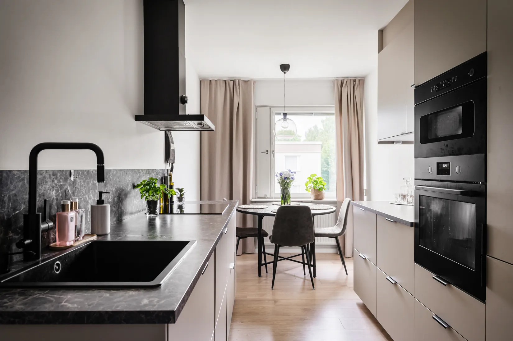 Bostadsrätt, Hallonvägen 26, Kungsängen/Tibble, Upplands-Bro