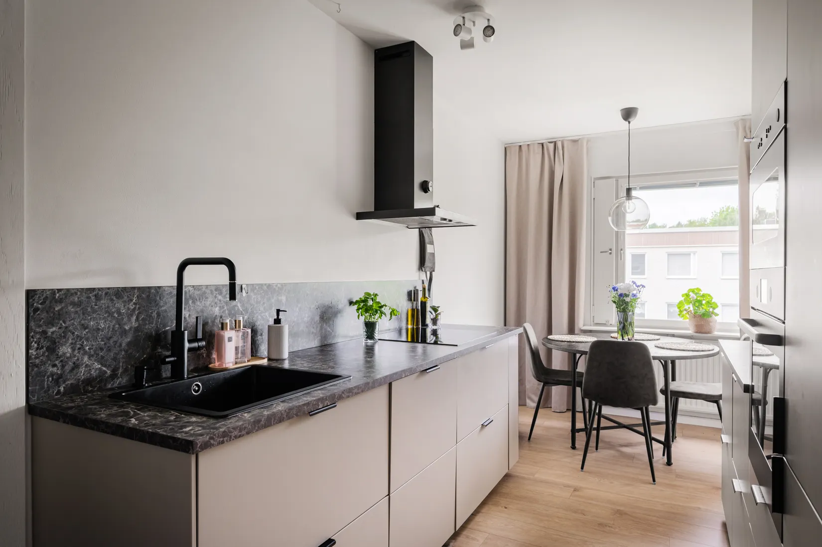 Bostadsrätt, Hallonvägen 26, Kungsängen/Tibble, Upplands-Bro