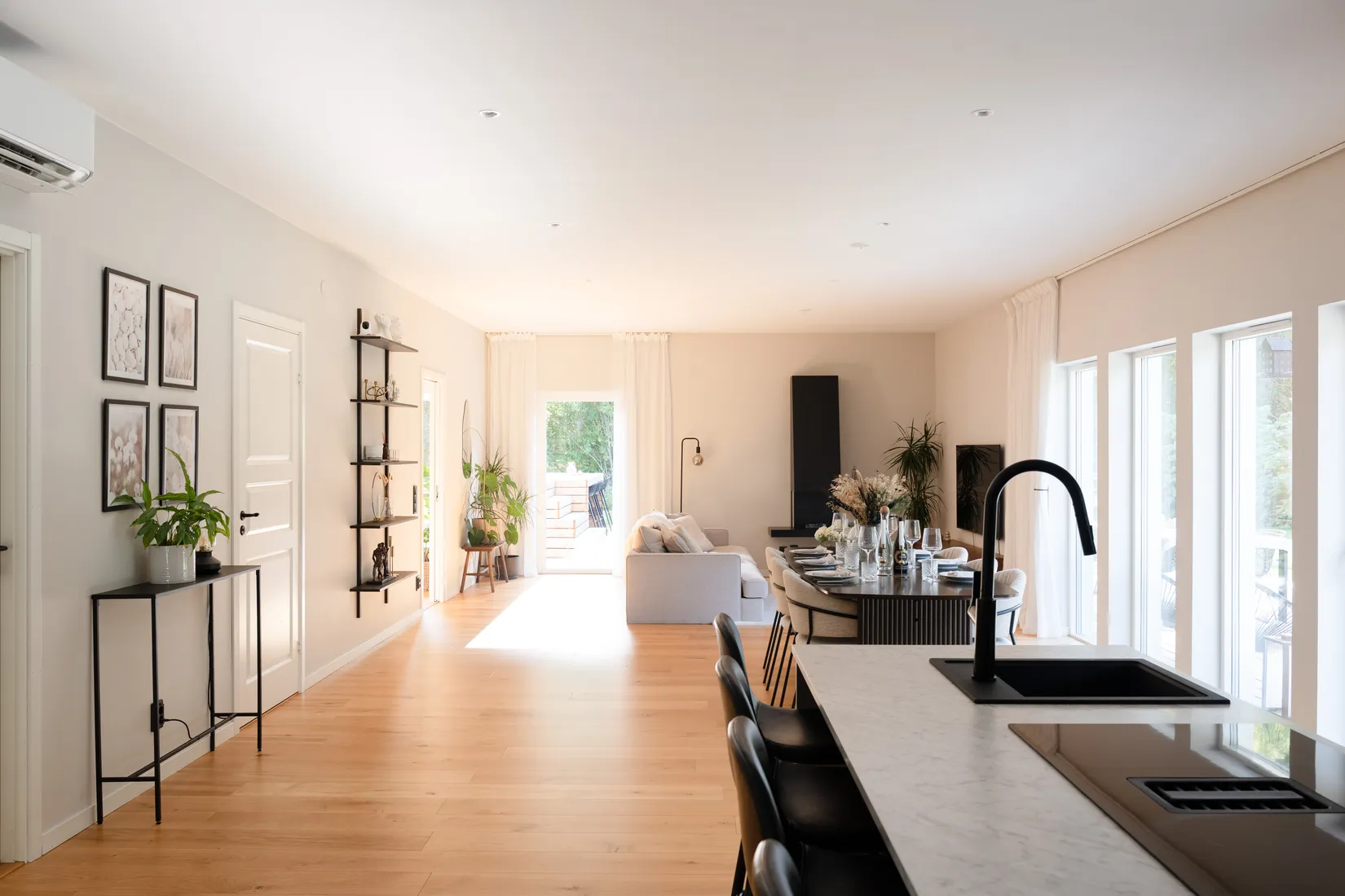 Villa, Glasbacken 1, Gäddeholm, Västerås