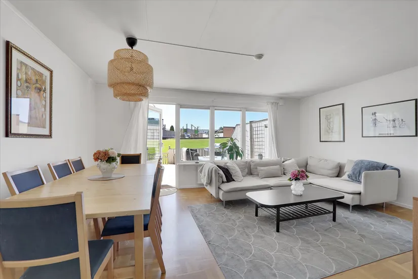 Radhus, Blåklintsvägen 21, Stenungsund