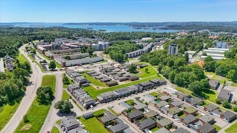 Radhus, Blåklintsvägen 21, Stenungsund