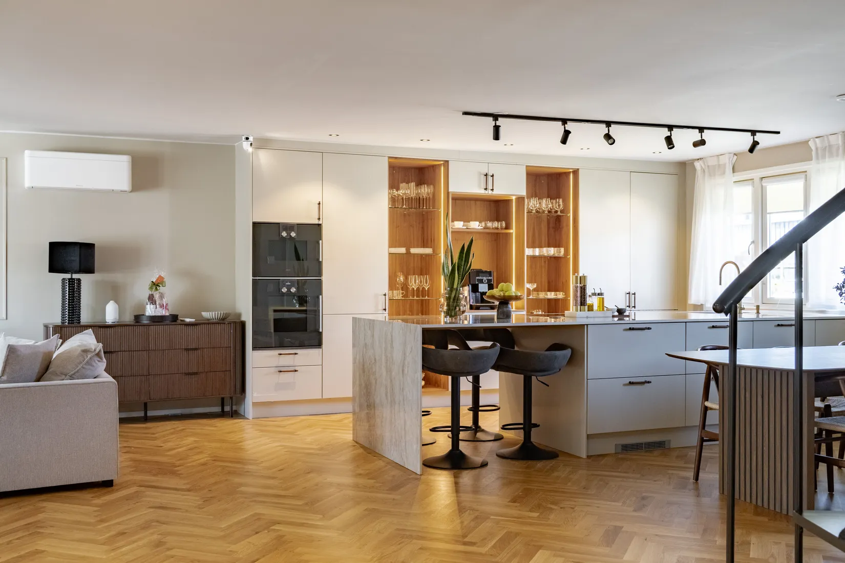 Radhus, Smörblomsgatan 5, Munksundet, Enköping