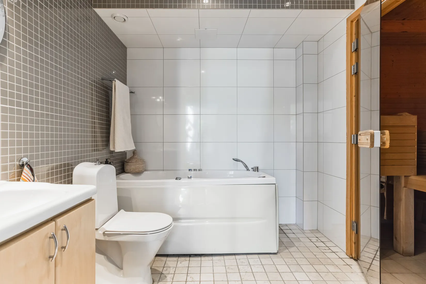 Villa, Muskötvägen 13B, Margretelund, Österåker