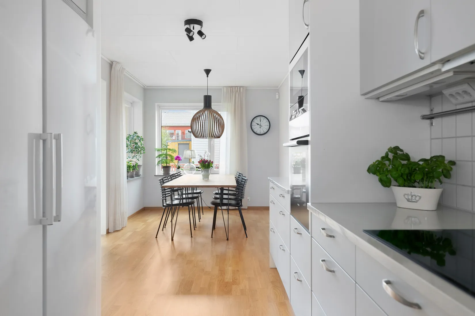 Radhus, Bärnstensvägen 47, Kolla Parkstad, Kungsbacka