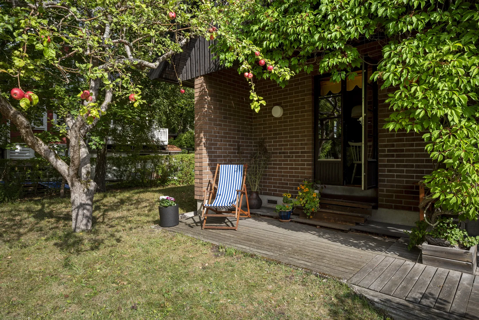 Villa, Strandvägen 60, Österskär, Österåker