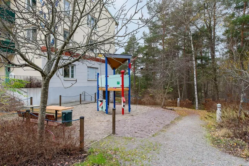 Bostadsrätt, Nickelgränd 16, 1 tr, Vällingby - Råcksta, Stockholm