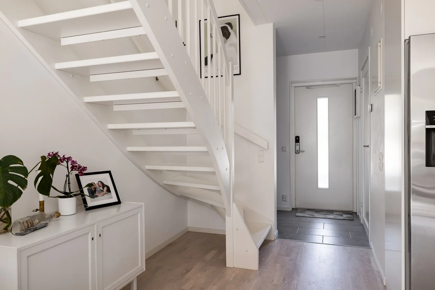 Radhus, Hindergårdsgatan 47B, Rynninge, Örebro