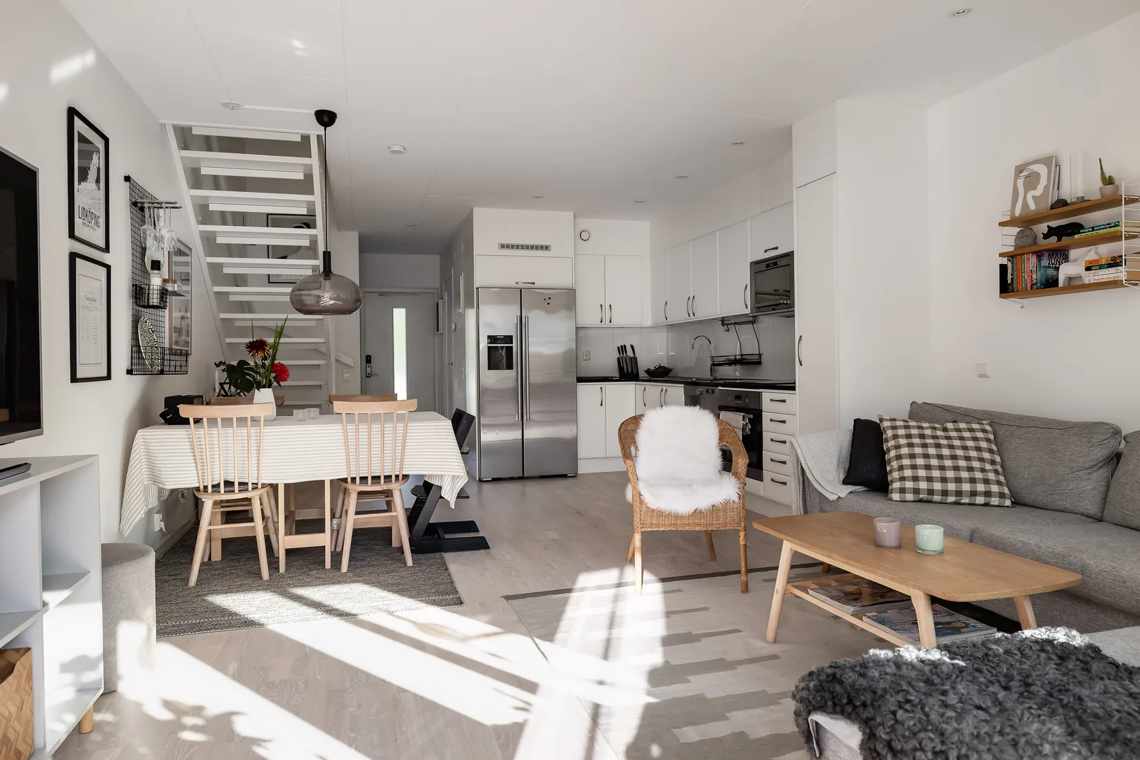 Radhus, Hindergårdsgatan 47B, Rynninge, Örebro