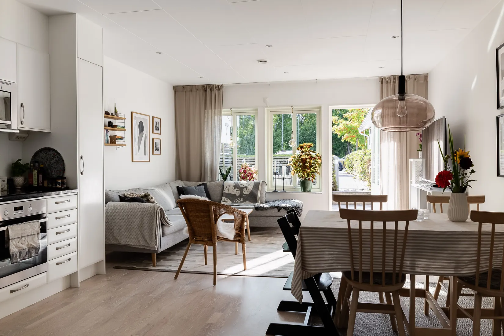 Radhus, Hindergårdsgatan 47B, Rynninge, Örebro