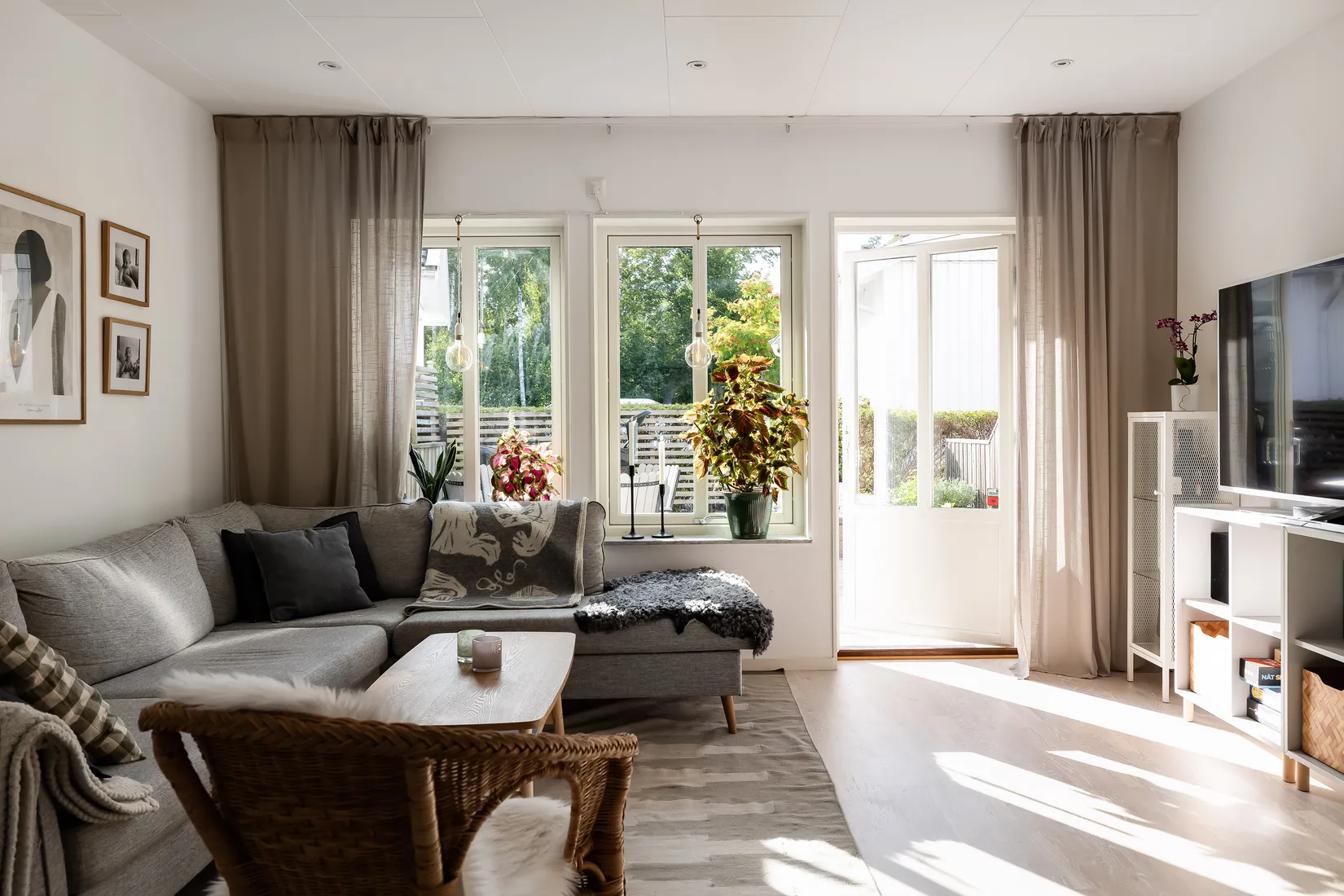 Radhus, Hindergårdsgatan 47B, Rynninge, Örebro
