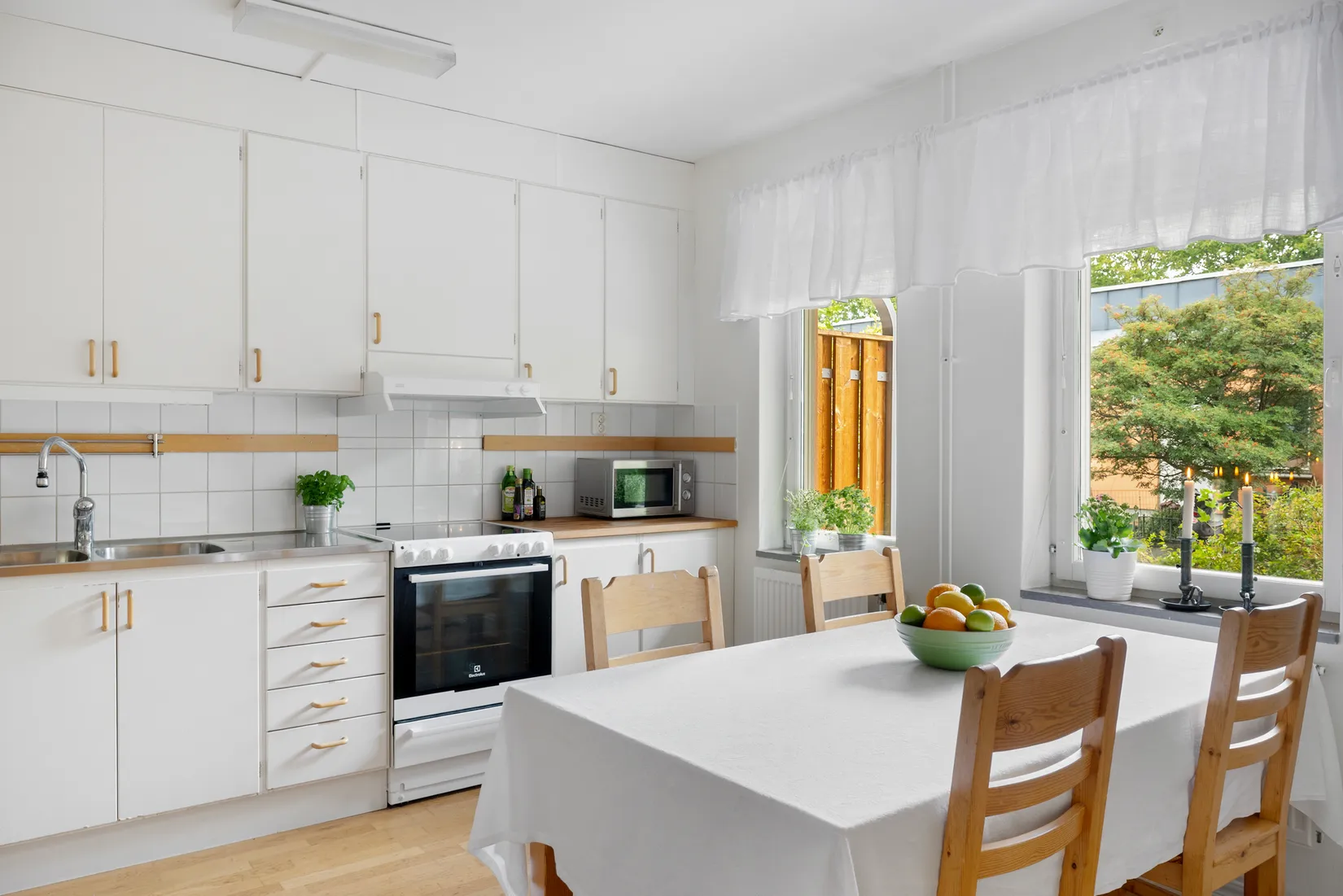 Radhus, Handelsvägen 102, Gamla Enskede, Stockholm