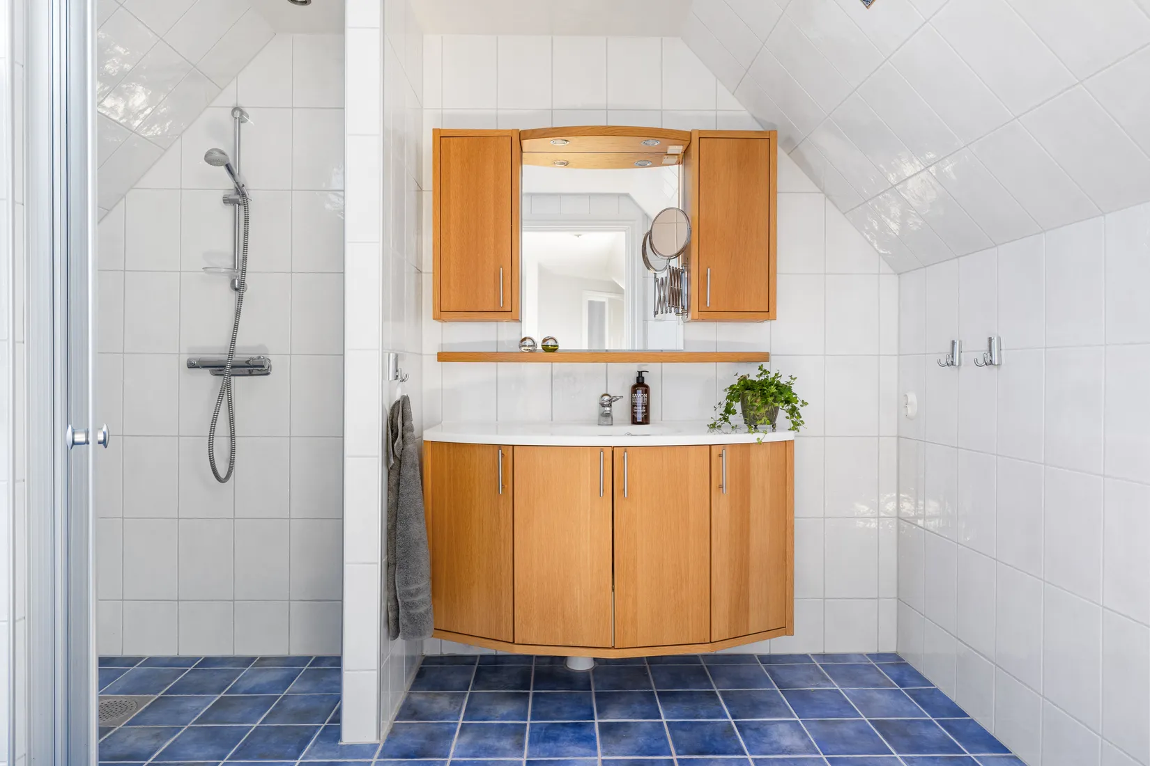 Gård/Skog, Kustvägen 4, Abbekås, Skurup