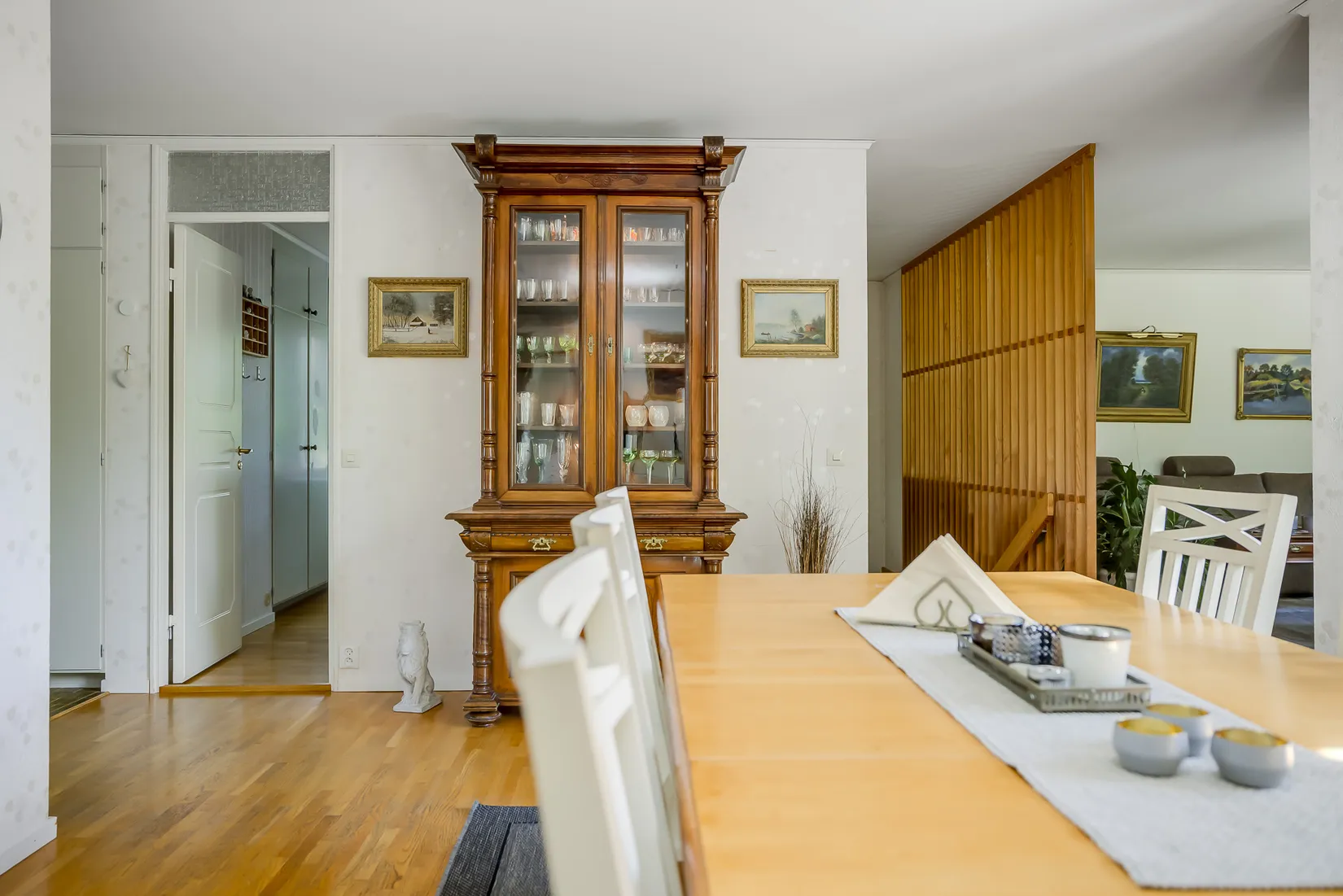 Villa, Granebergsvägen 13, Bålsta Graneberg, Håbo