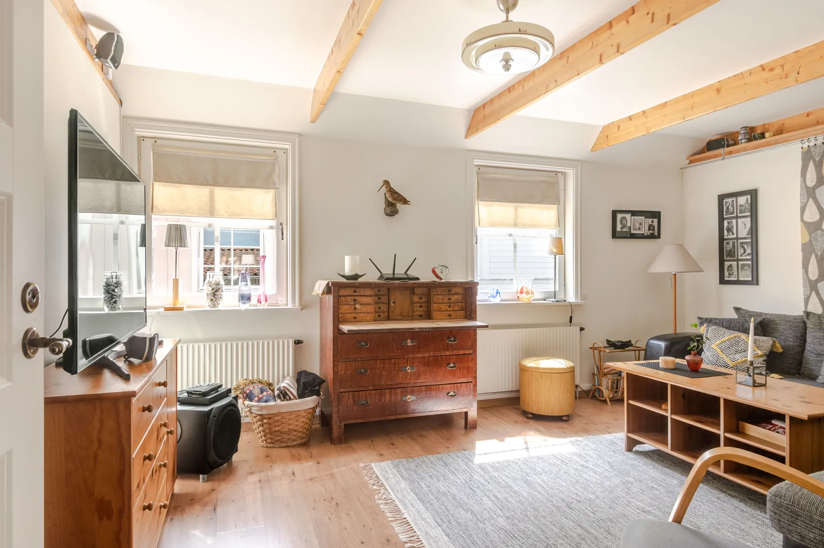 Radhus, Huvudstagatan 9, Centralt, Vadstena