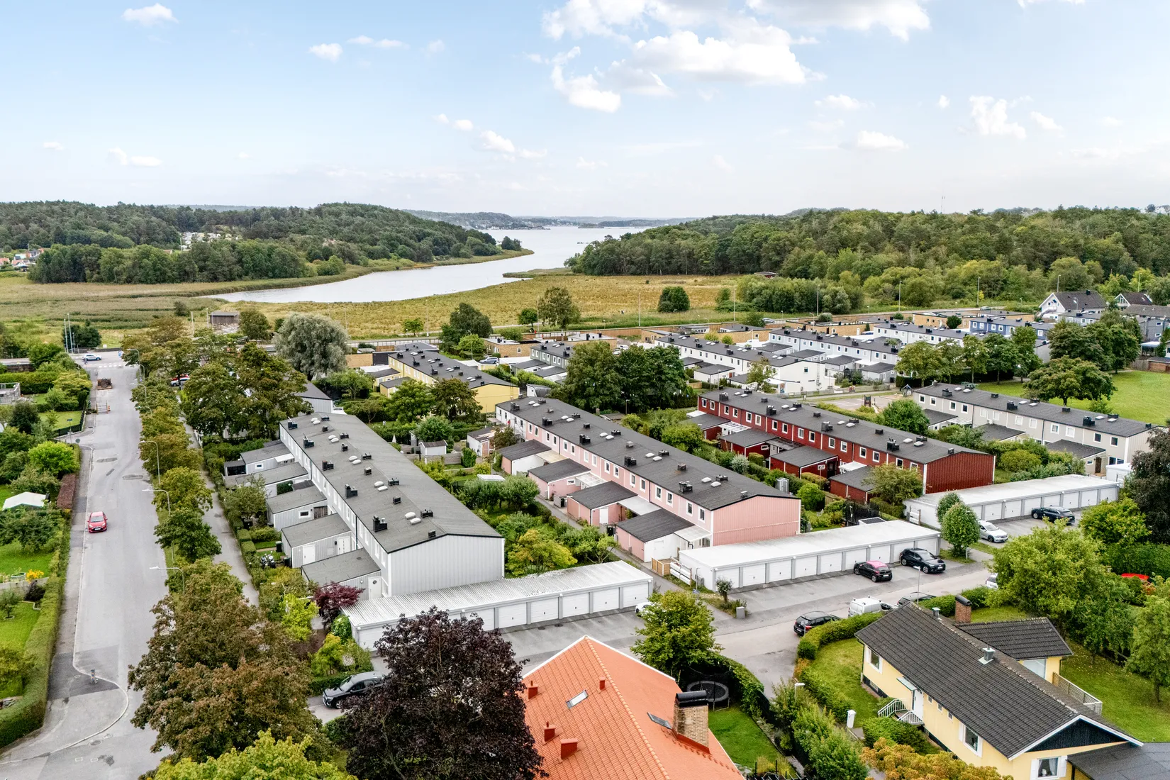 Radhus, Bronsgjutaregatan 14, Kannebäck - Näset, Göteborg