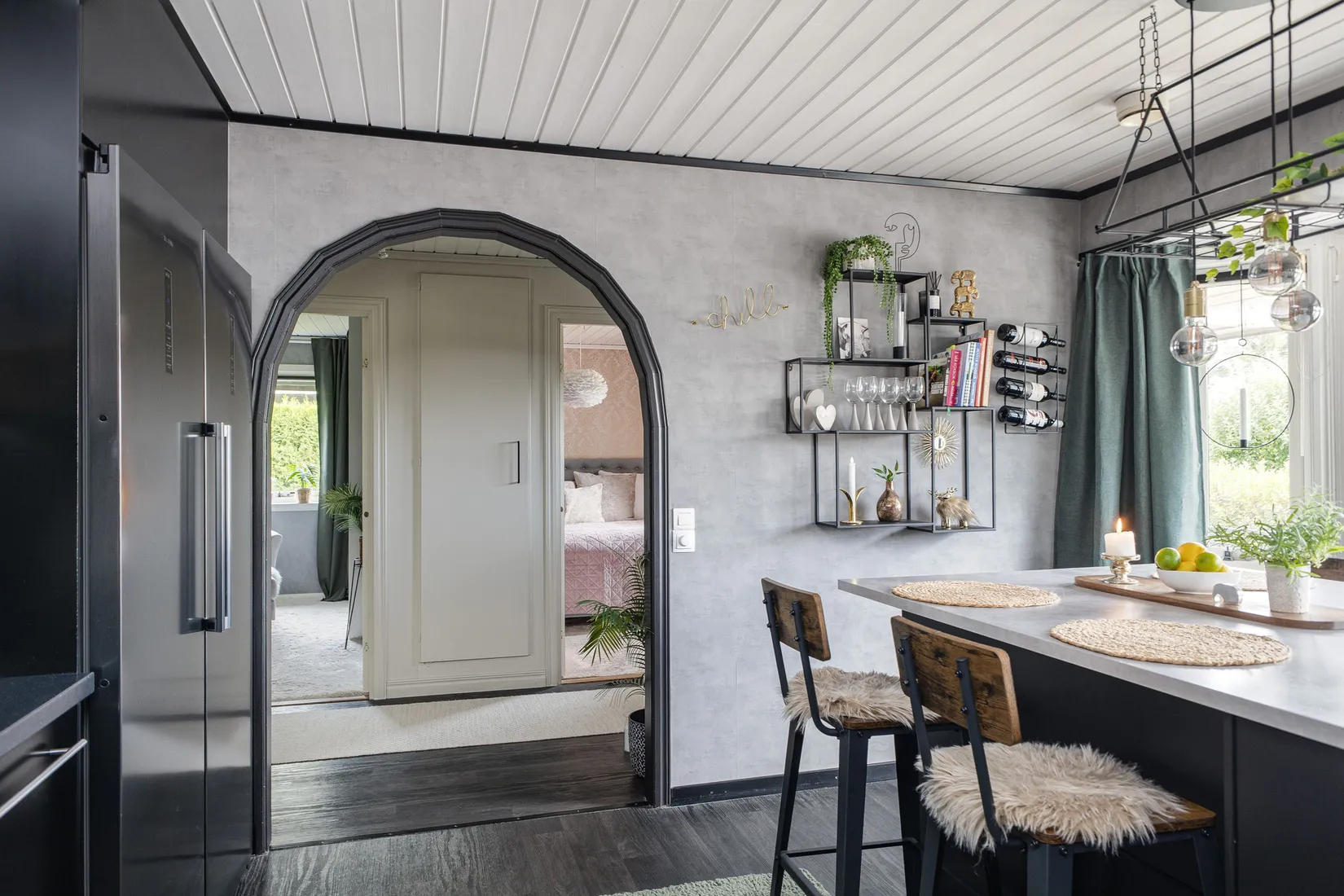 Villa, Pelarskogsgatan 30, Ullvibackar, Köping